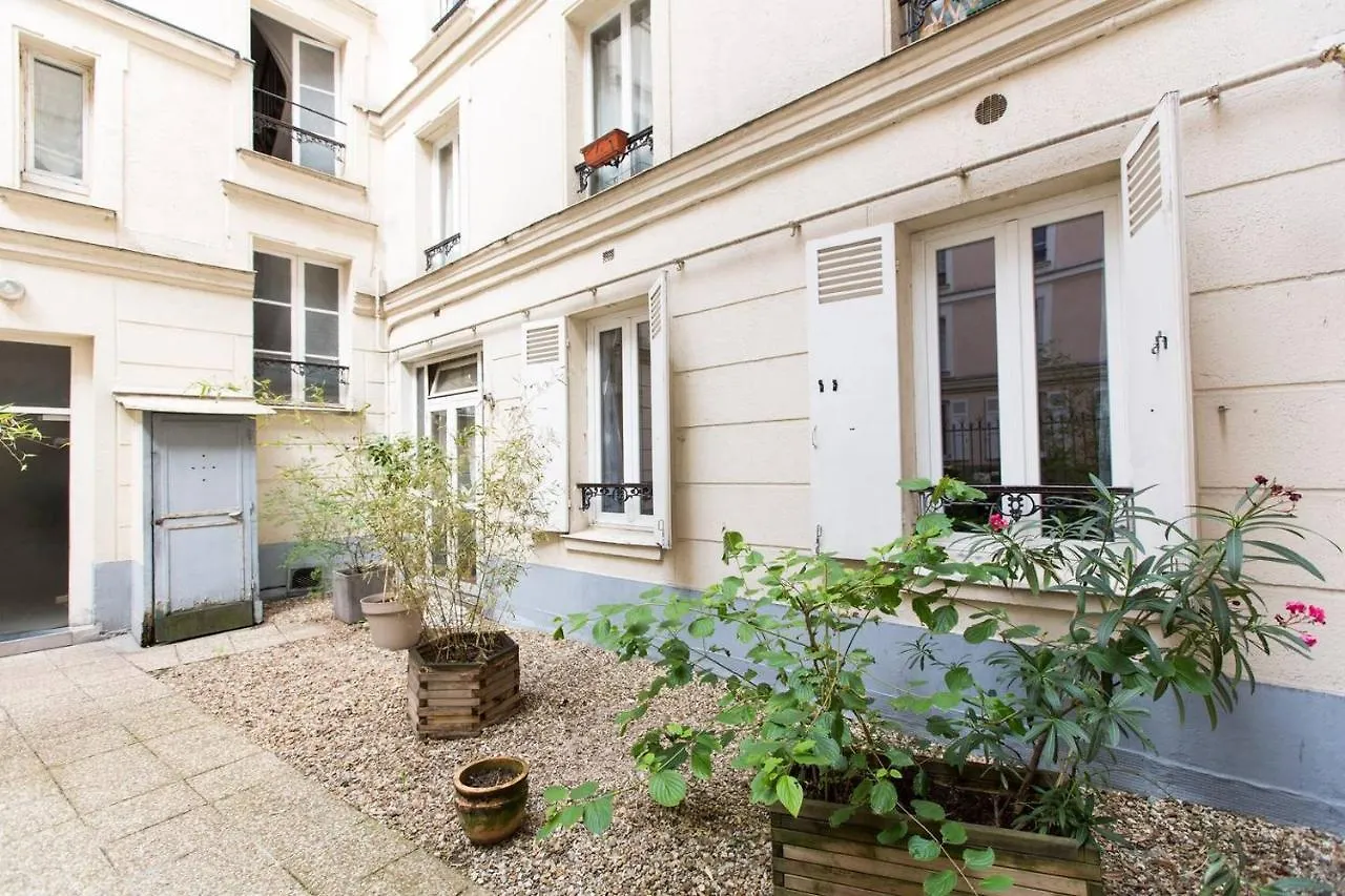 مبيت وإفطار باريس Coup De Coeur A Montmartre